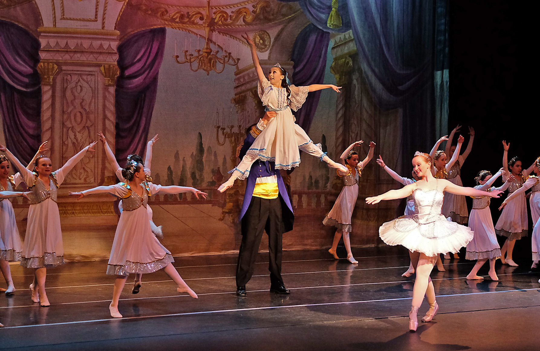 Scene Setter -- Nutcracker at St. A